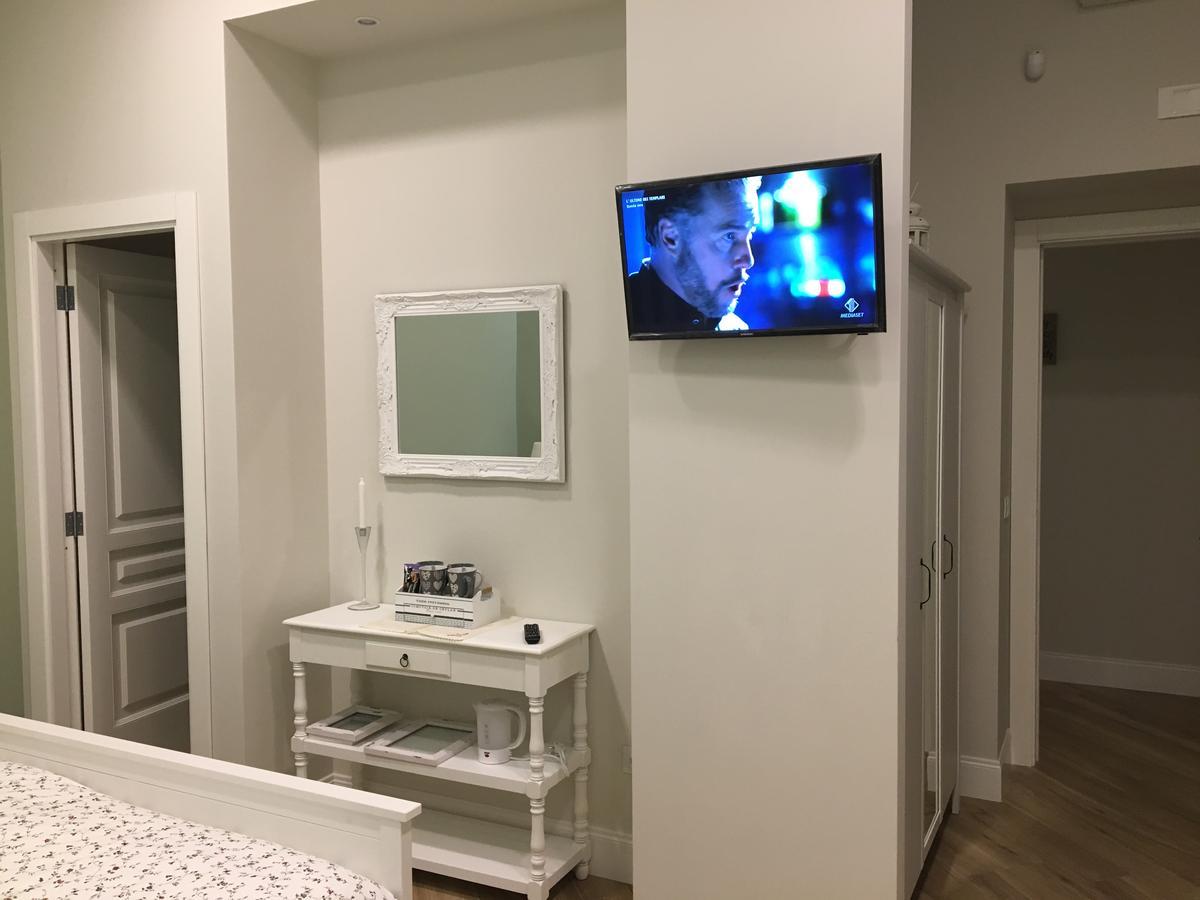 B&B Garibaldi Station Nápoly Kültér fotó