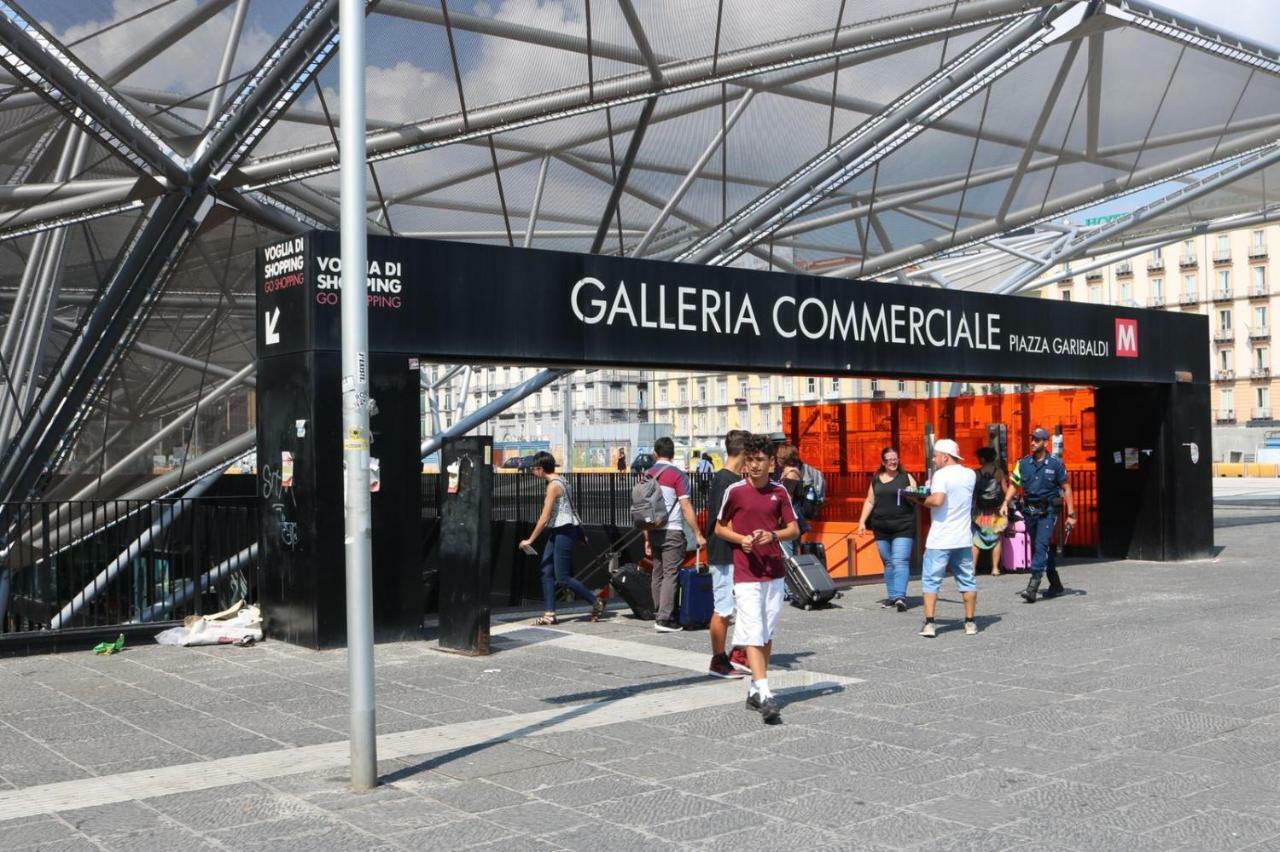 B&B Garibaldi Station Nápoly Kültér fotó